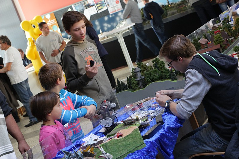Gymnasium Lohne Vereinsausstellung 2014 ( 77) Gymnasium Lohne Vereinsausstellung 2014 ( 77)