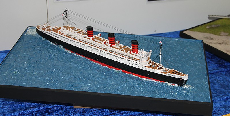 Fliegen wie ein Vogel Modell 11