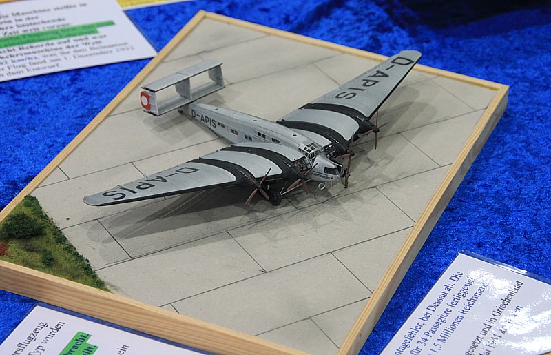 Fliegen wie ein Vogel Modell 17